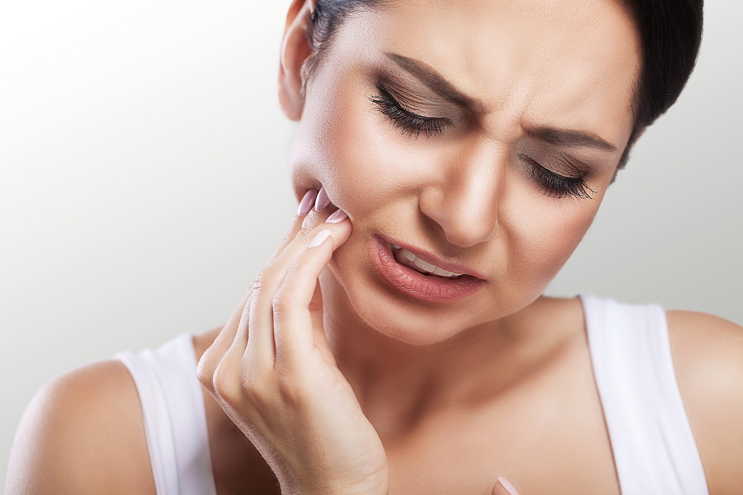 Tooth Sensitivity Symptoms Treatment Best Dentist In Toronto